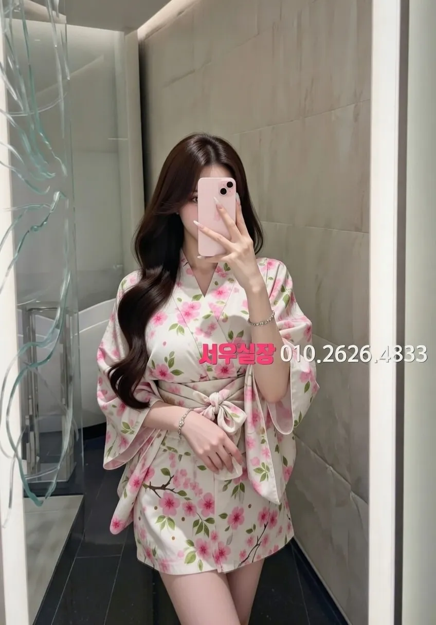 춘천 미러룸 프리미엄 라인업 14번 프로필